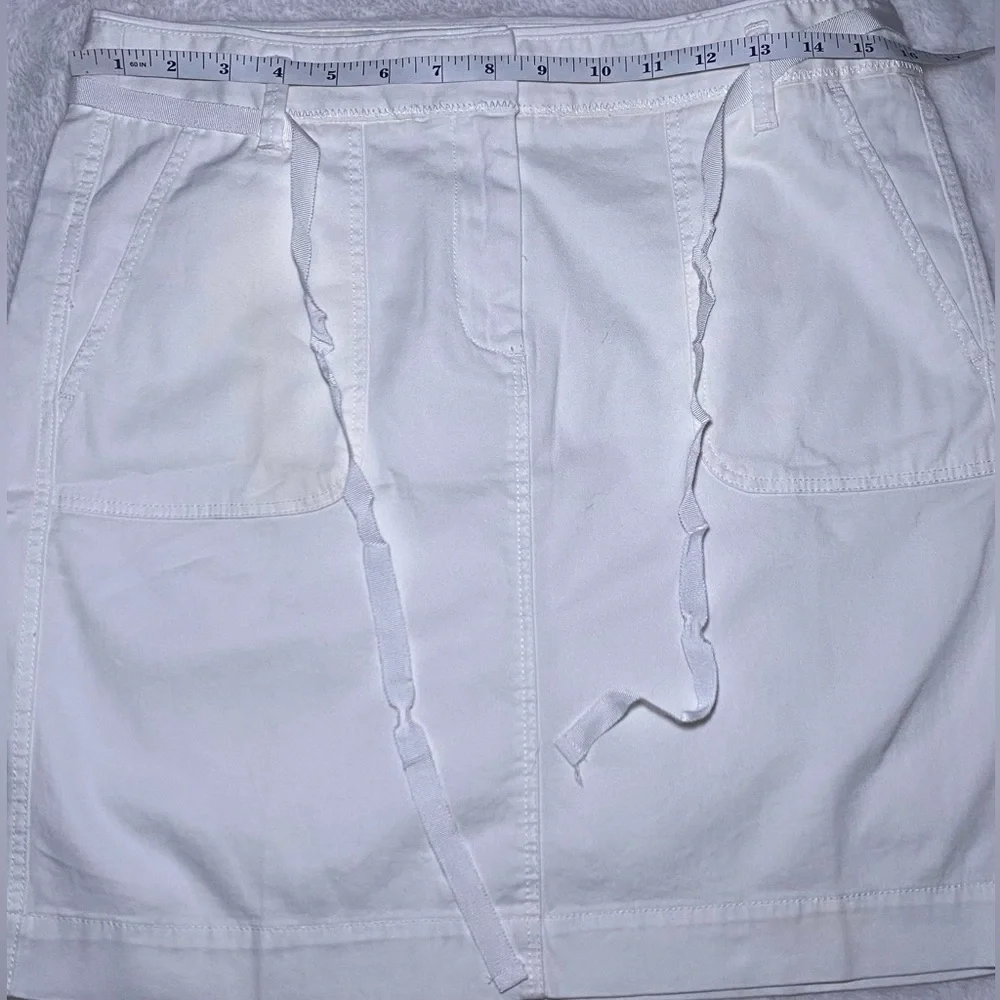 Ann Taylor LOFT Bright White Tie-Waist Mini Skirt - Picture 8 of 10